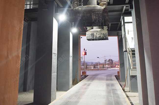 �ذ��ԄӷQ��ϵ�y(t��ng)