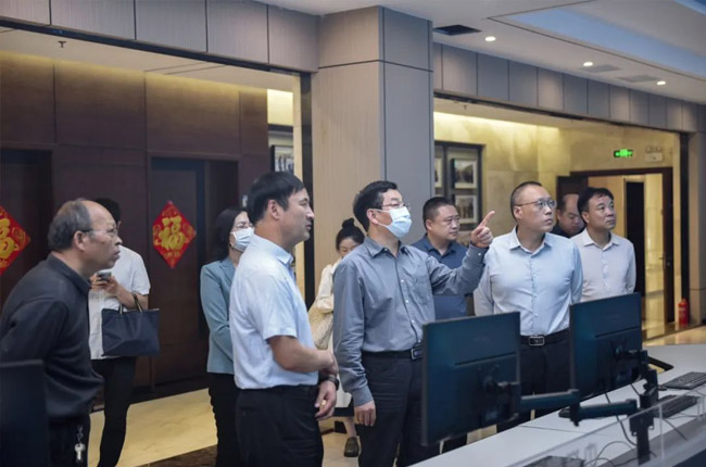 ����ʡ���f�����f�󡱻�ӵ��߷���(w��)�����M�W�R���u(y��)�����{(di��o)��