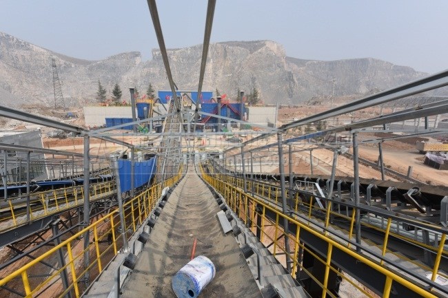 石場破碎機(jī)組