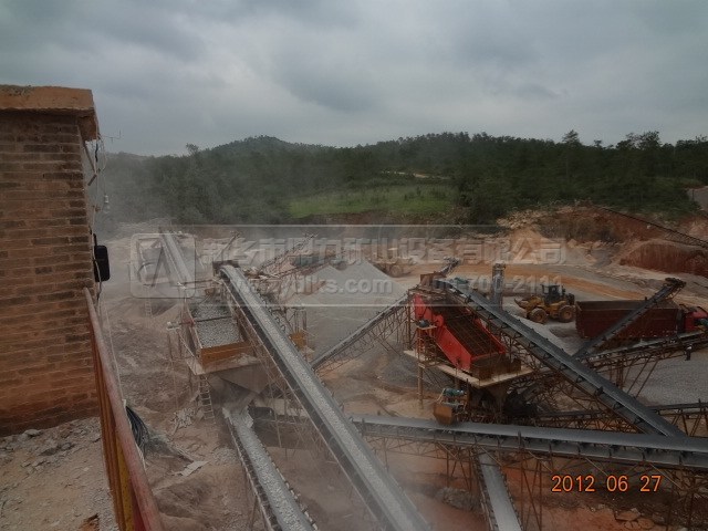 ����r����C�O��