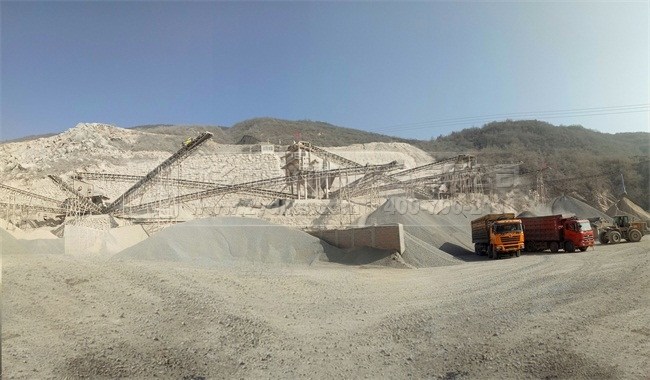 石料生產(chǎn)現(xiàn)場