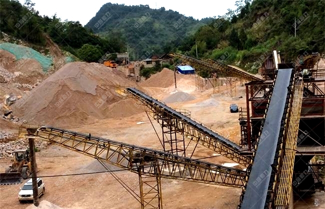 ZSJ細碎機生產(chǎn)出的成品砂