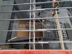 節(jié)能環(huán)保細碎機_細碎機規(guī)格_中譽鼎力節(jié)能細碎機 /chuipo/5736.html