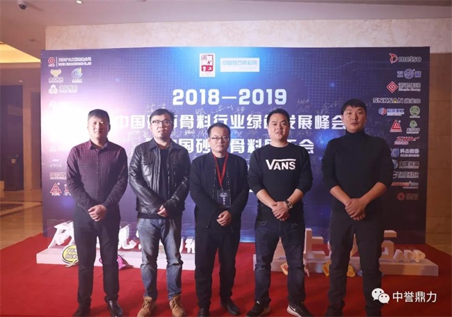 ���u(y��)�����c������