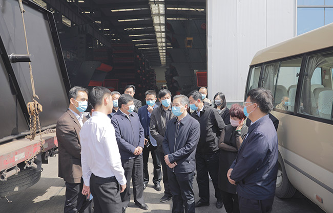 新鄉(xiāng)市副市長王占波一行蒞臨中譽鼎力