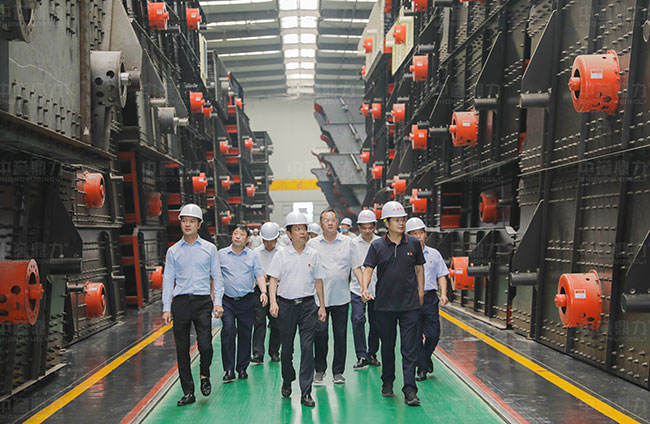 ���^���u����һ�w�����a(ch��n)܇�g